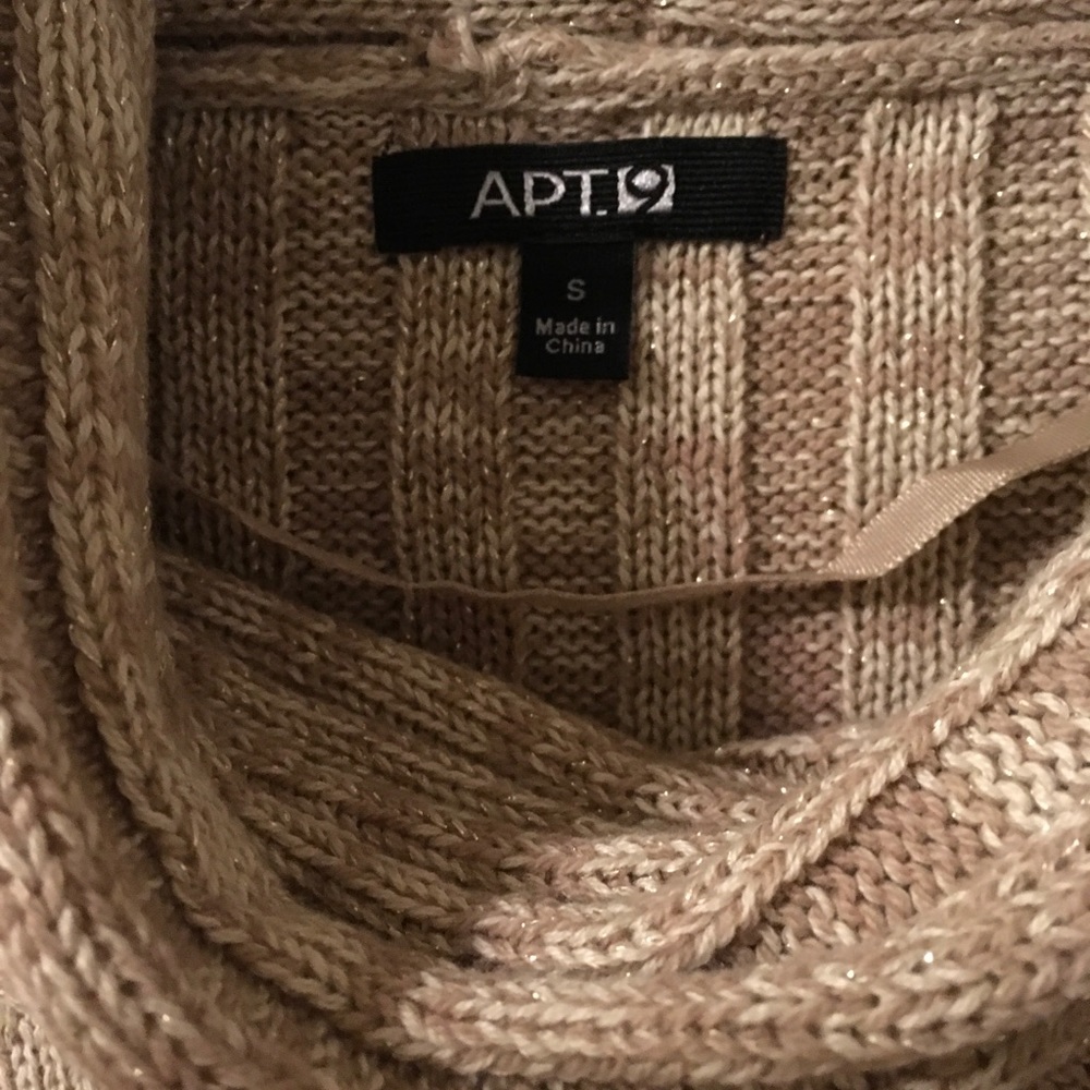 APT 9 cowl neck long sleeved gold Sweater Small - Picture 4 of 4